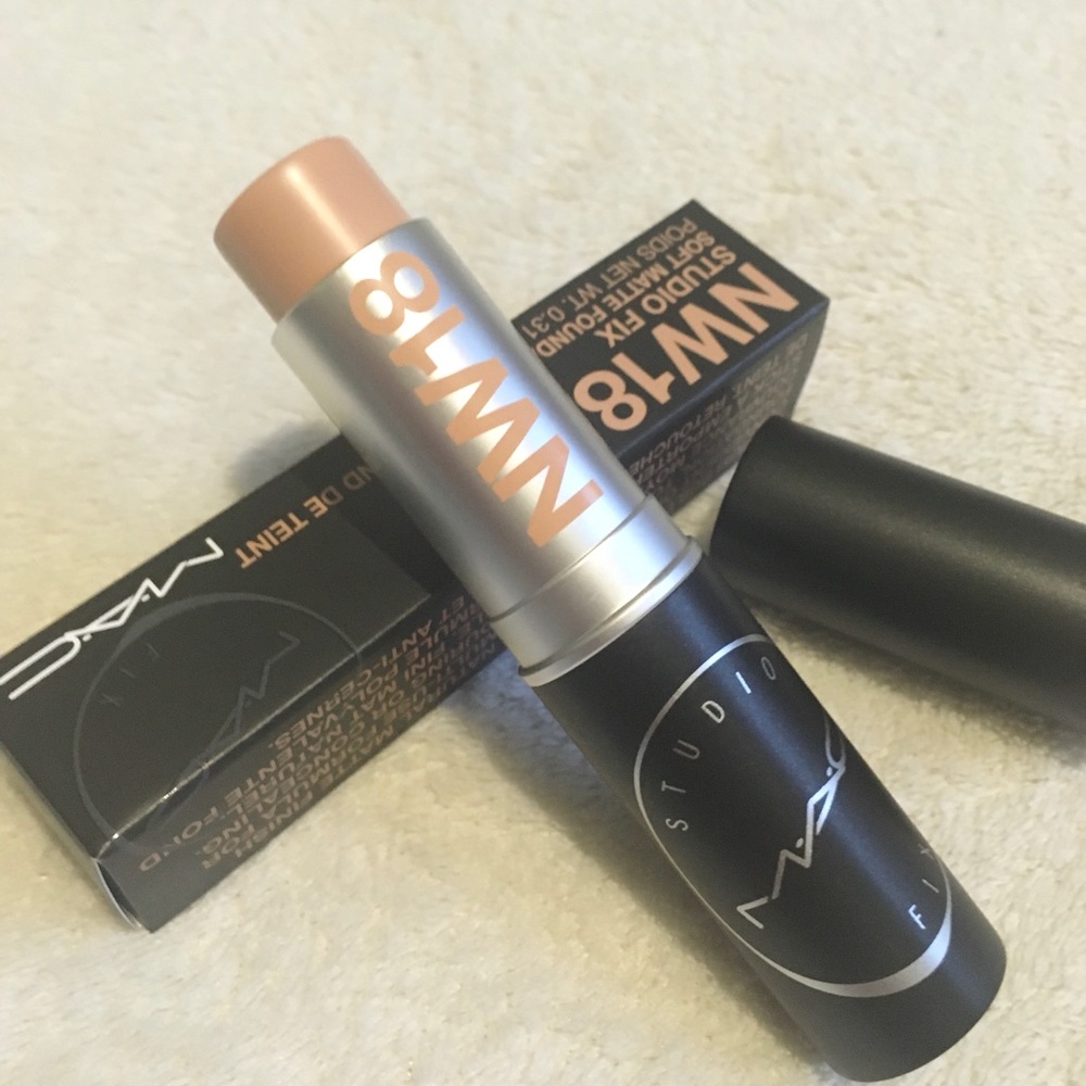 Mac Cosmetics Studio Fix Soft Matte Foundation Stick NW18 BNIB - Picture 12 of 12